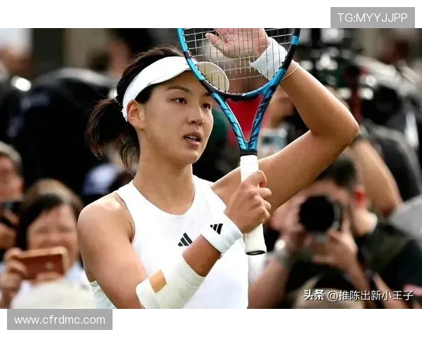 中国女网大捷!2-0、5-4,金花王曦雨夺得2连胜,法网迎来大爆发_王欣瑜_女单_比赛